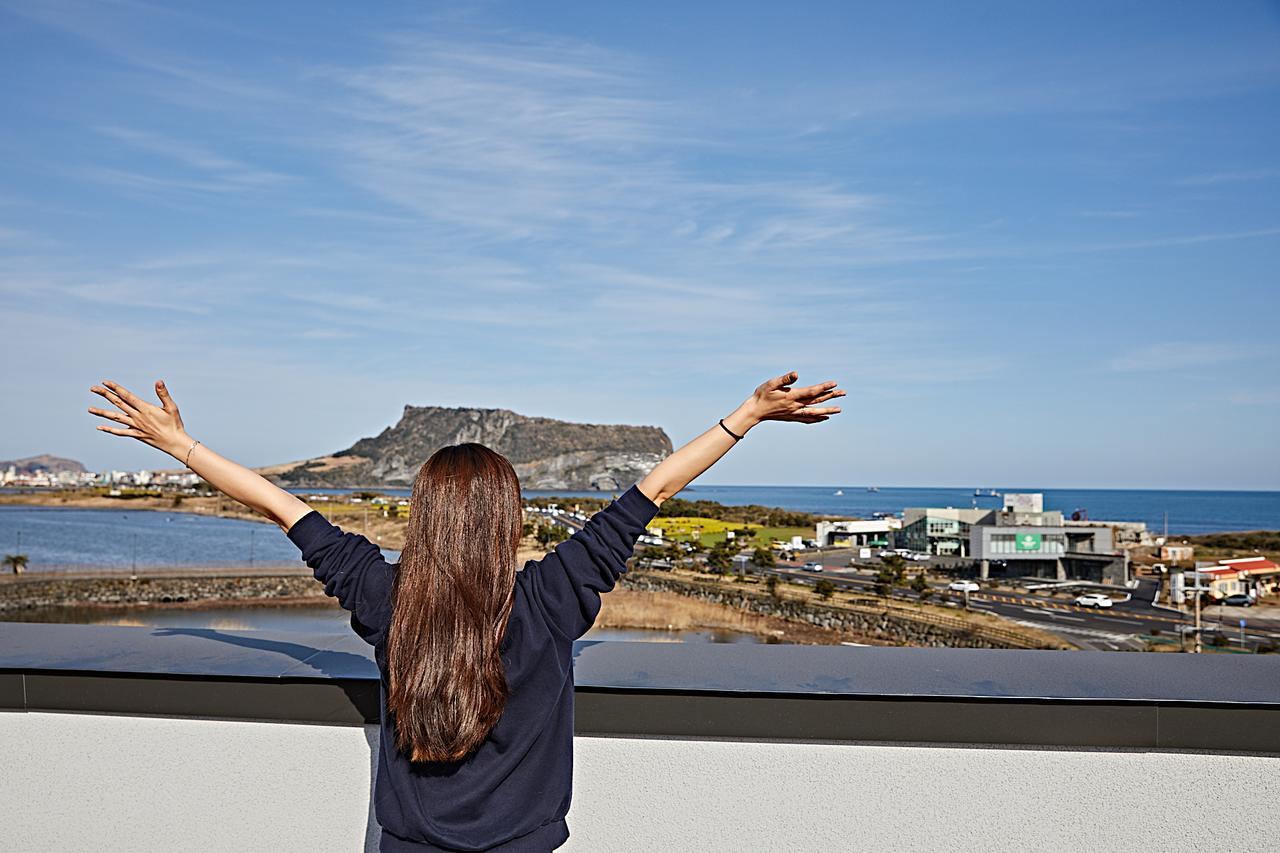 Hotel Playce Camp Jeju Oso-ri Exterior foto